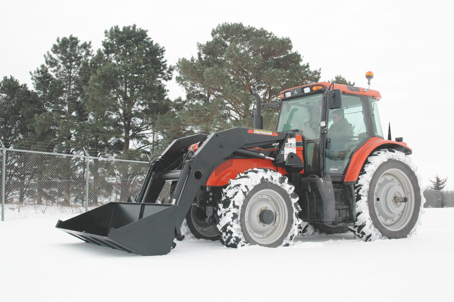 XTA-400 Extra Traction Action Series Loader